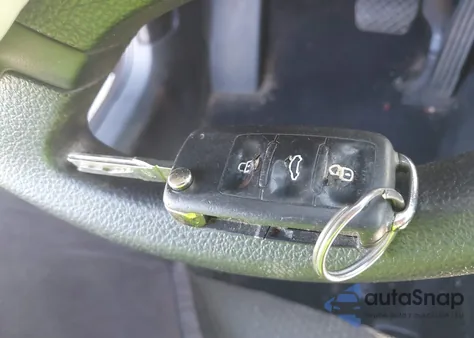 2014 Volkswagen Passat 1.8T S из США, поврежденный, VIN 1VWAS7A38EC120535